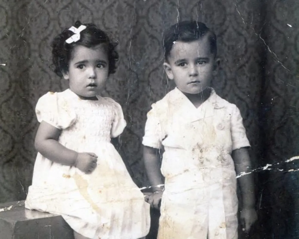 Con su hermana Inmaculada