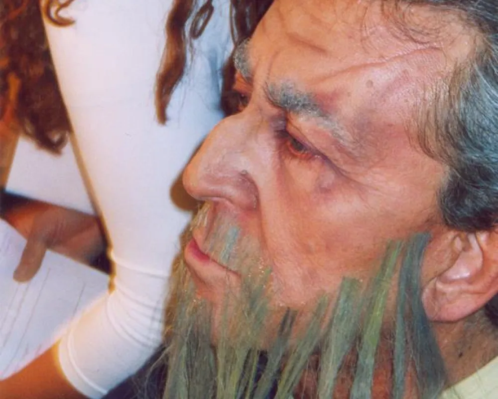 Día a Día en Tele 5. Caracterizado como Fagin, el señor de los niños mendigos, de Oliver Twist. 2004
