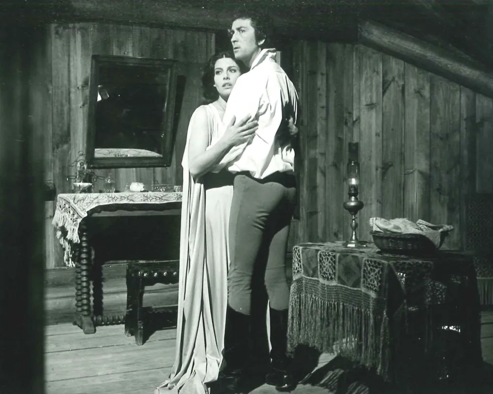 La familia Vurdalak (El quinto jinete) de Tolstoi. Con Charo López - 1975